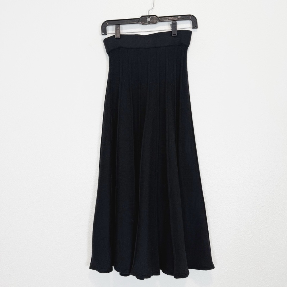 Lapis Classic Black A-Line Skirt Pleated